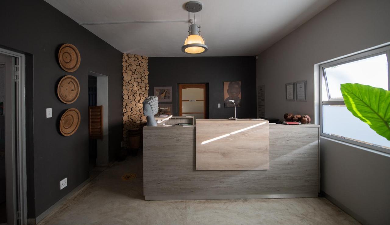 Vondelhof Guesthouse Windhoek Esterno foto