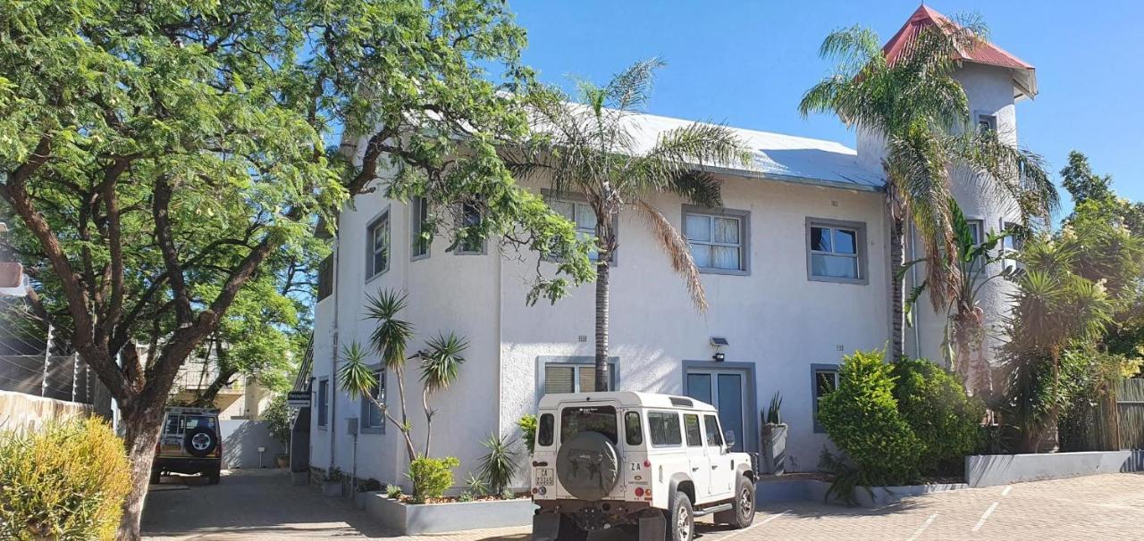 Vondelhof Guesthouse Windhoek Esterno foto